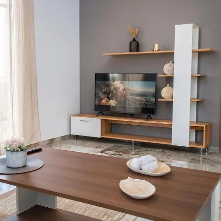 Luxe Suite, Chrysa's Private Getaway Szaloniki