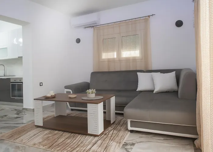 Luxe Suite, Chrysa's Private Getaway * Thessaloniki